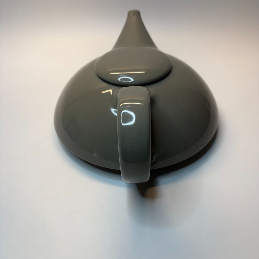 CLAUDIA SHURIDE Designer Gray Teapot Post Modern Minimalist Toscany Collection - Picture 4 of 7